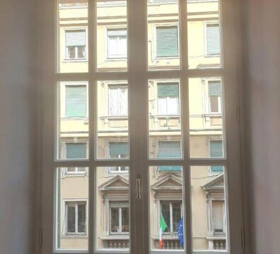 Finestre in Pvc, Palazzo a Genova | VETRERIA GBM